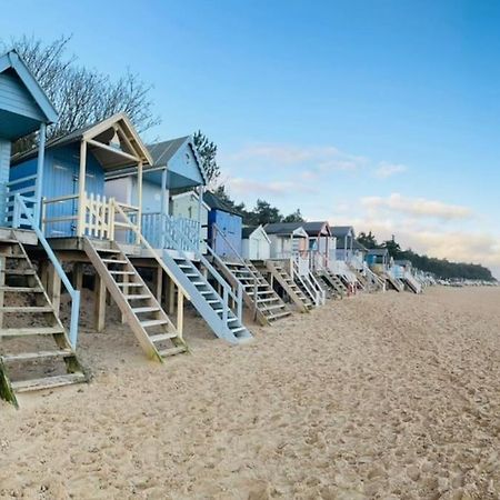 New! Blakeney. Harbour View Blakeney  Exterior foto